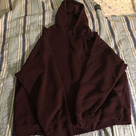 yeezy sweater season 5